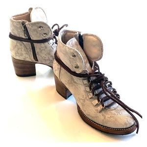 Freebird by Steven Devin